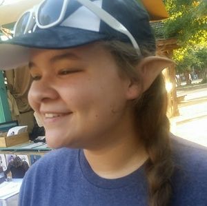 Meet your Posher, Haley